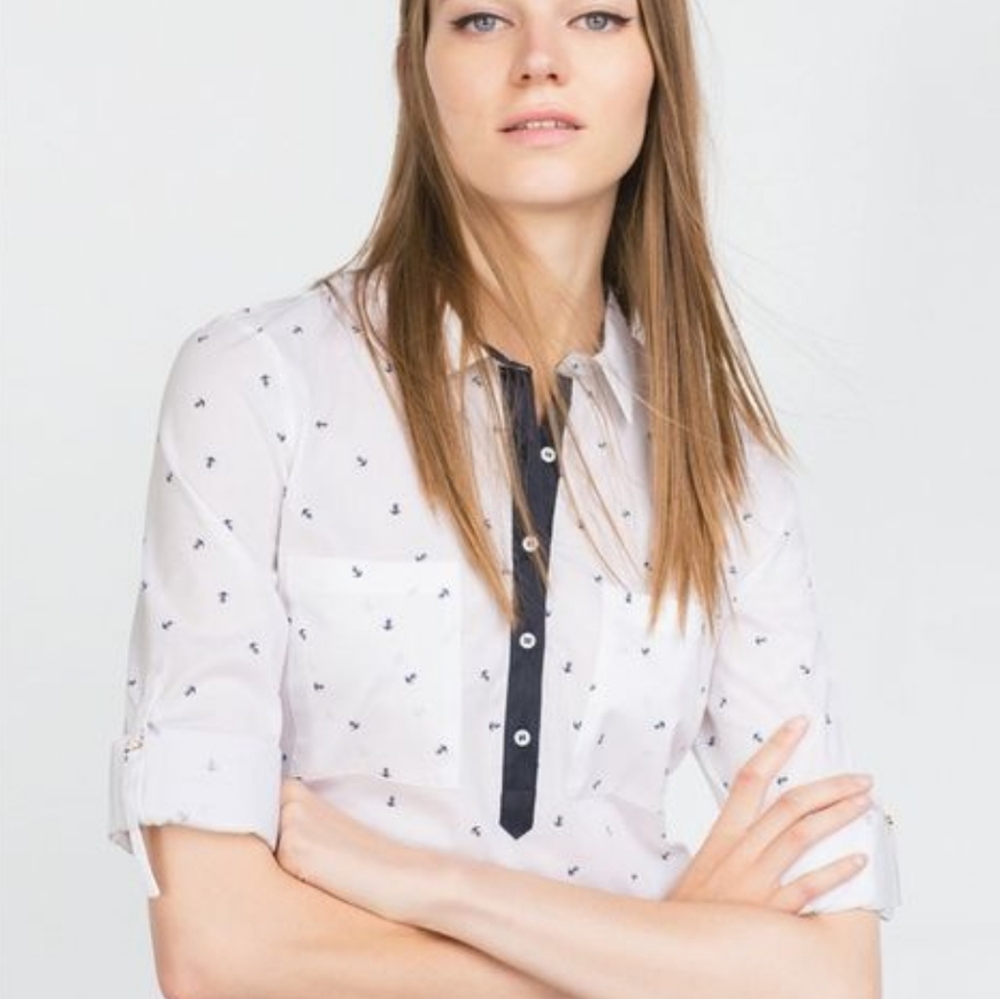 Zara Blue and White 3/4 Sleeve Button Down Shirt